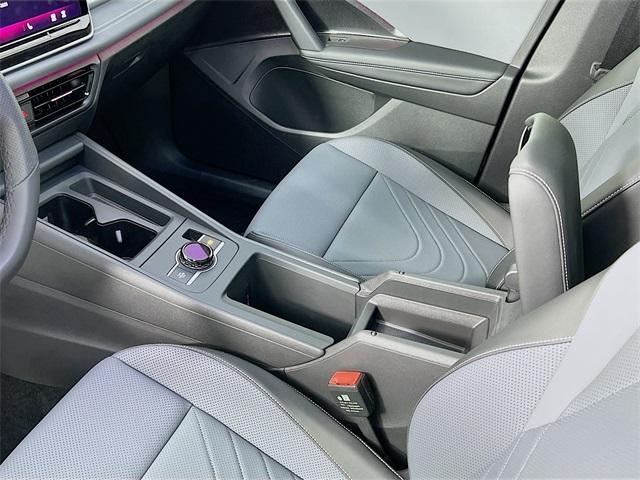 new 2025 Volkswagen Tiguan car, priced at $39,181