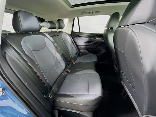 new 2025 Volkswagen Tiguan car, priced at $38,032