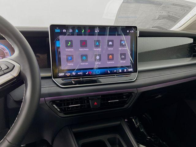 new 2025 Volkswagen Tiguan car, priced at $38,032