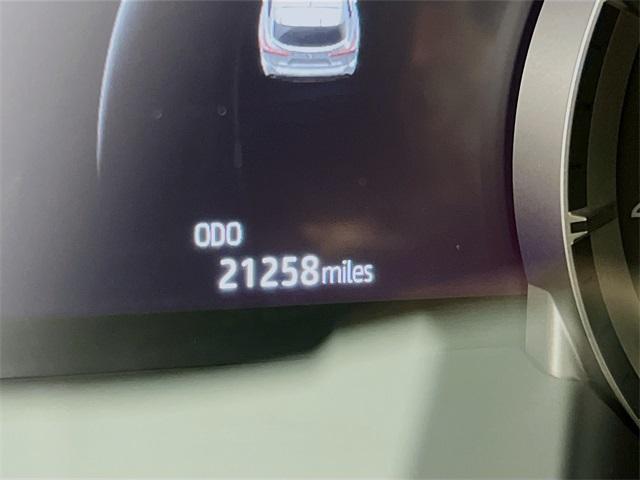 used 2024 Toyota Highlander car, priced at $41,988