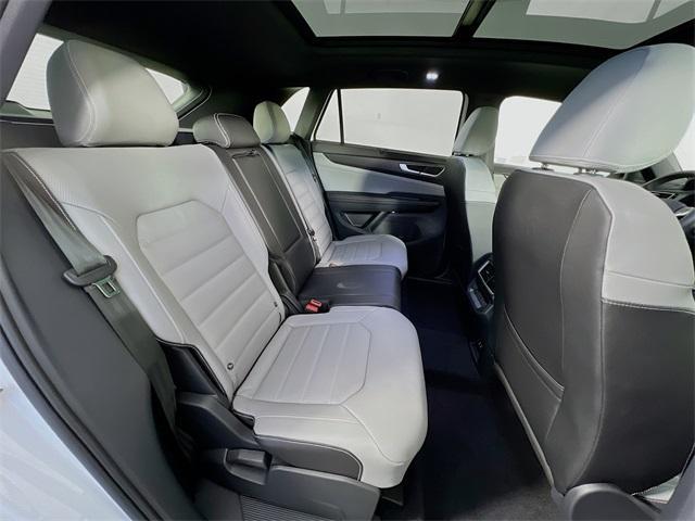 new 2025 Volkswagen Atlas Cross Sport car, priced at $52,461