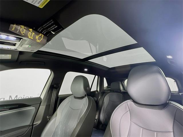 new 2025 Volkswagen Tiguan car, priced at $42,619