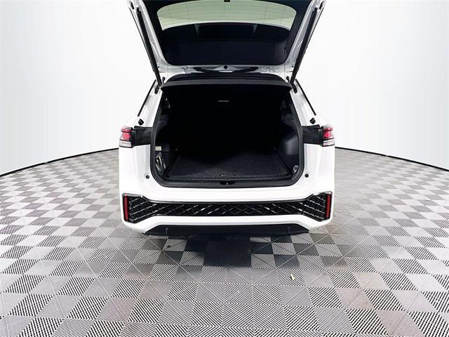 new 2025 Volkswagen Tiguan car, priced at $42,619