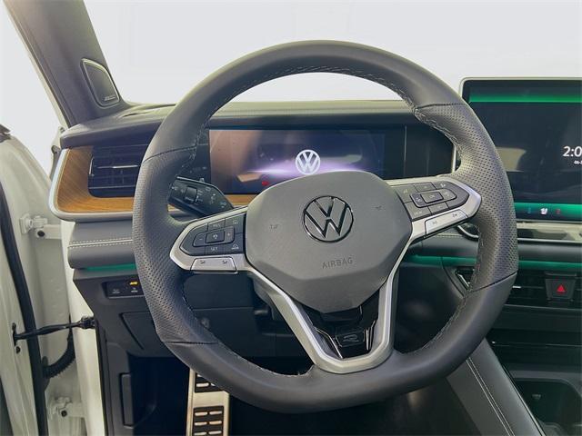 new 2025 Volkswagen Tiguan car, priced at $42,619
