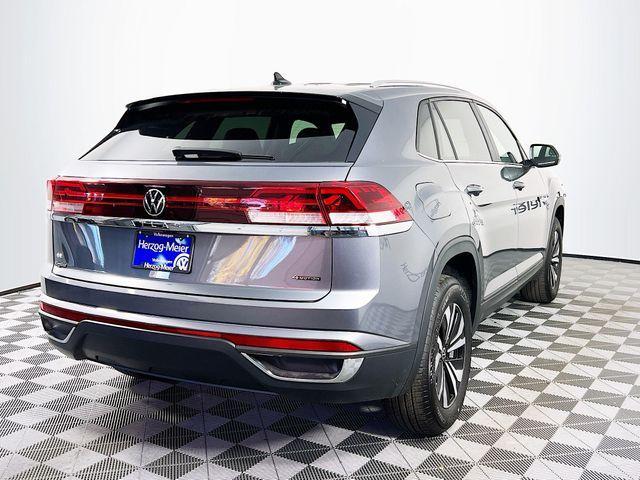 new 2025 Volkswagen Atlas Cross Sport car, priced at $40,811