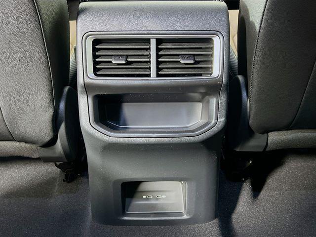 new 2025 Volkswagen Atlas Cross Sport car, priced at $41,955