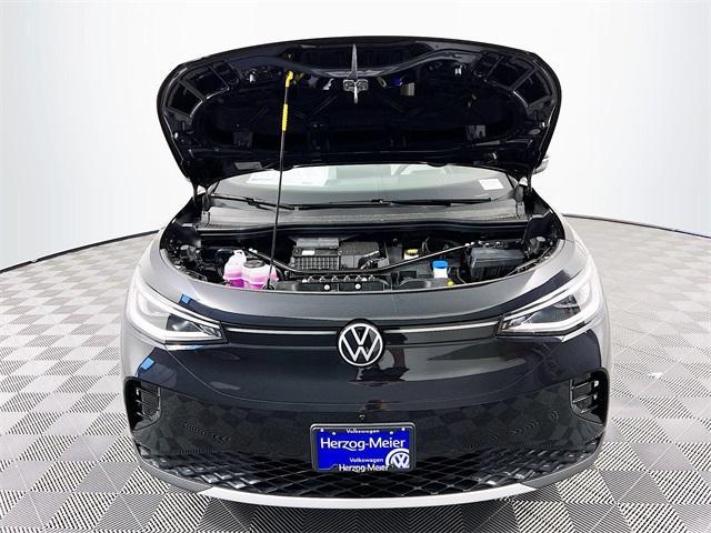 new 2025 Volkswagen ID.4 car, priced at $59,891