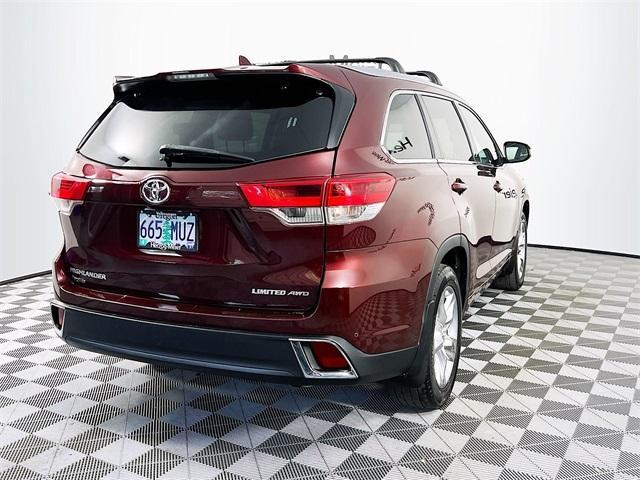 used 2018 Toyota Highlander car, priced at $23,588