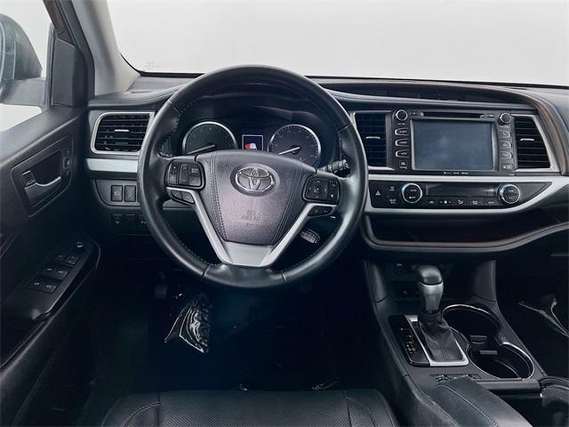used 2018 Toyota Highlander car, priced at $23,588