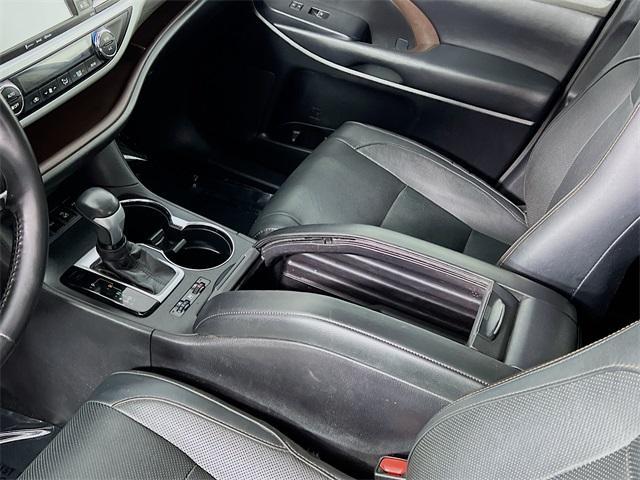 used 2018 Toyota Highlander car, priced at $23,588