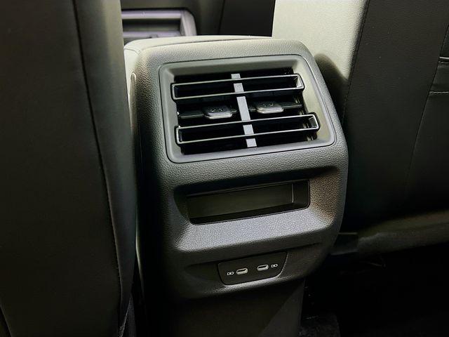 new 2025 Volkswagen Tiguan car, priced at $40,276