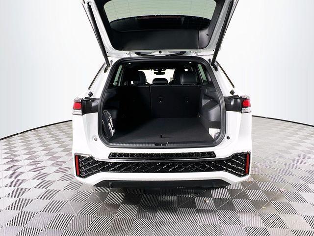 new 2025 Volkswagen Tiguan car, priced at $40,276