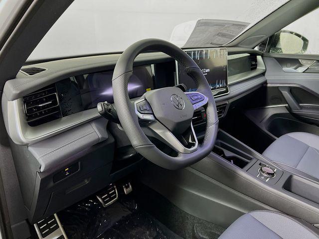 new 2025 Volkswagen Tiguan car, priced at $40,276