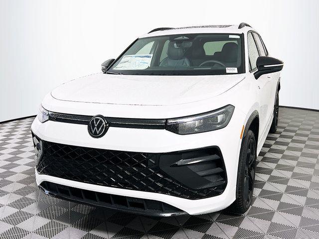 new 2025 Volkswagen Tiguan car, priced at $40,276