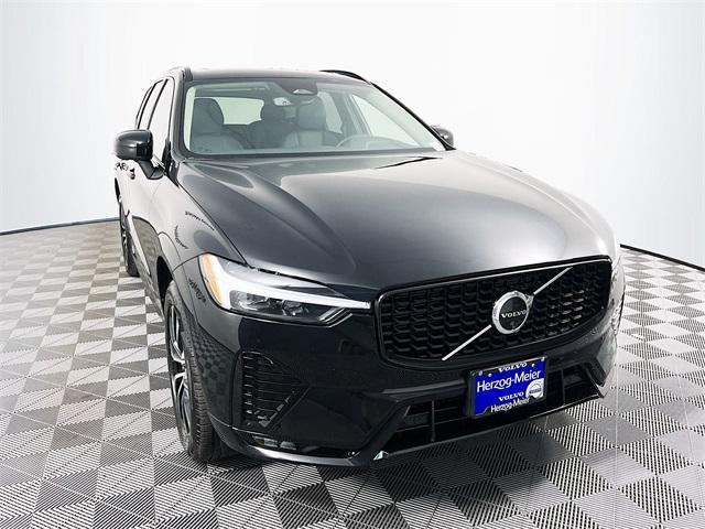used 2025 Volvo XC60 car, priced at $43,988