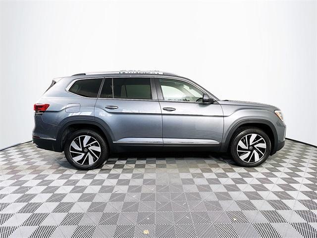 new 2025 Volkswagen Atlas car, priced at $51,239