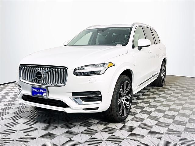 new 2025 Volvo XC90 Plug-In Hybrid car, priced at $77,955