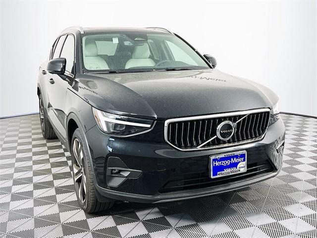 new 2024 Volvo XC40 car, priced at $51,005