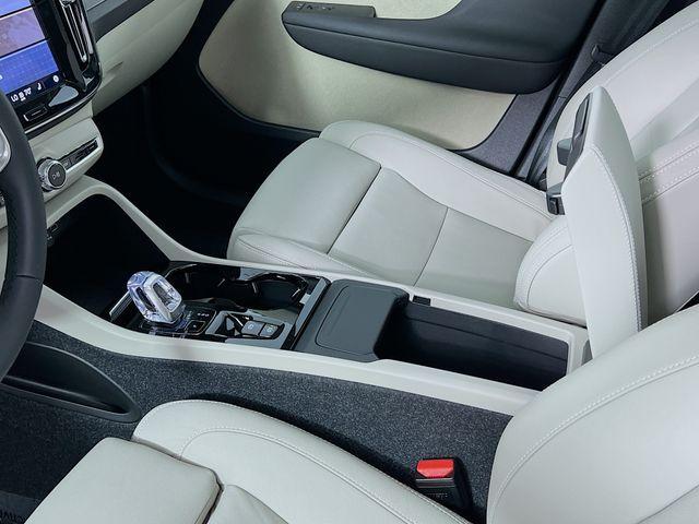 used 2024 Volvo XC40 car, priced at $45,005