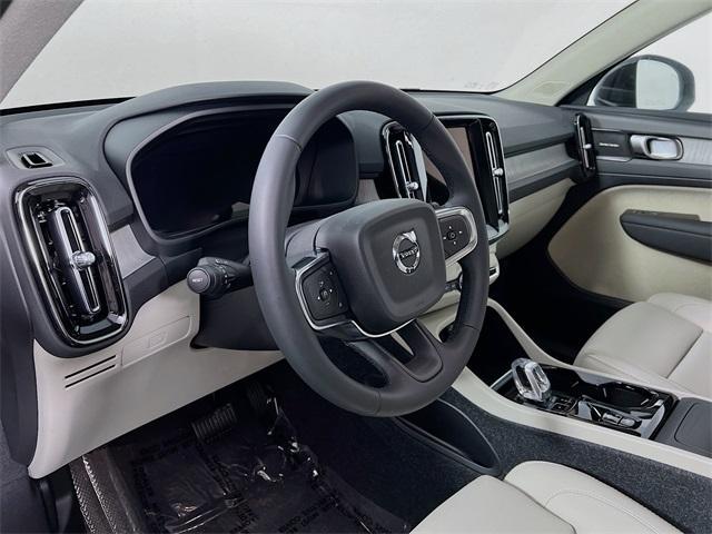 new 2024 Volvo XC40 car, priced at $51,005