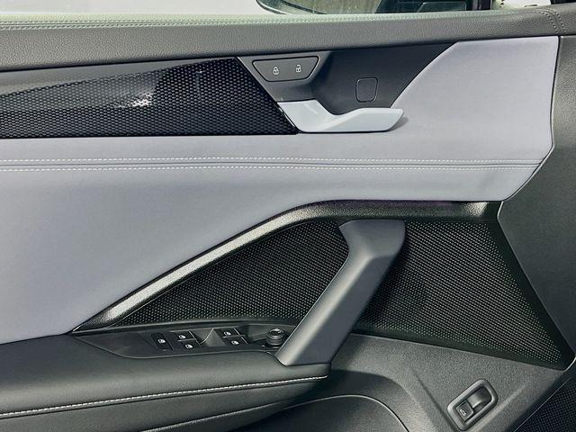 new 2025 Volkswagen Tiguan car, priced at $40,117