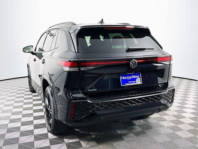 new 2025 Volkswagen Tiguan car, priced at $40,117