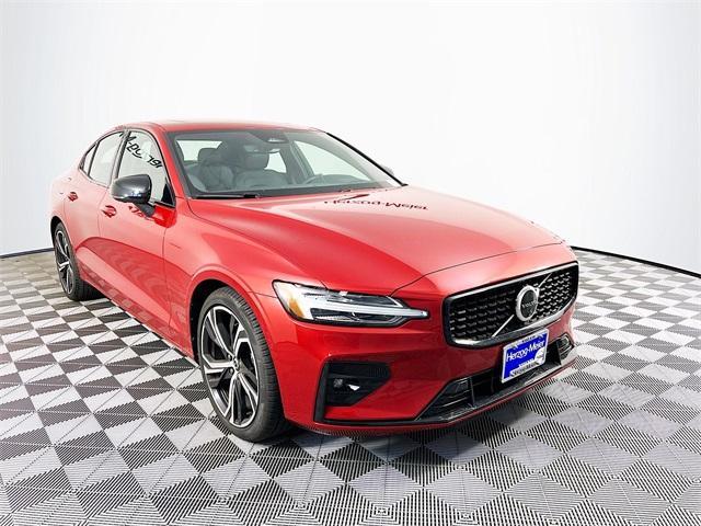 new 2024 Volvo S60 car, priced at $52,195