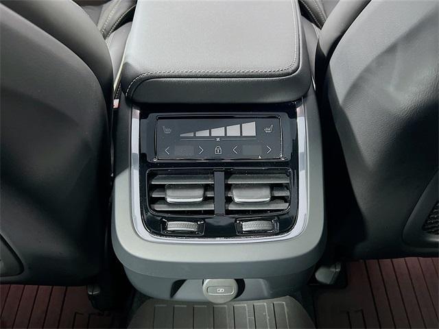 new 2024 Volvo S60 car, priced at $52,195