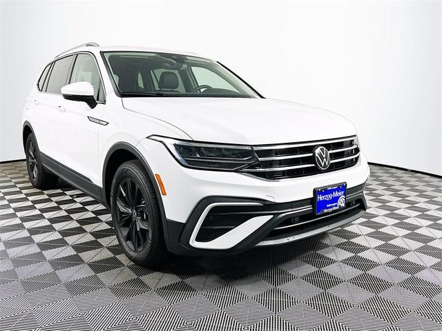 new 2024 Volkswagen Tiguan car, priced at $36,221