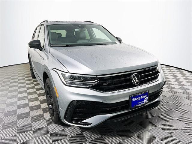 new 2024 Volkswagen Tiguan car, priced at $38,084