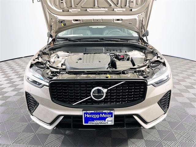 new 2025 Volvo XC60 car, priced at $51,535