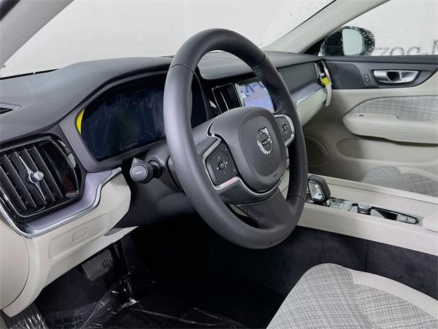 new 2024 Volvo S60 car, priced at $47,545