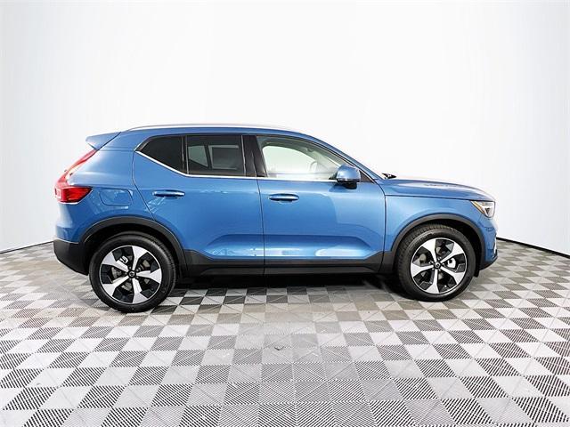 new 2025 Volvo XC40 car, priced at $48,550