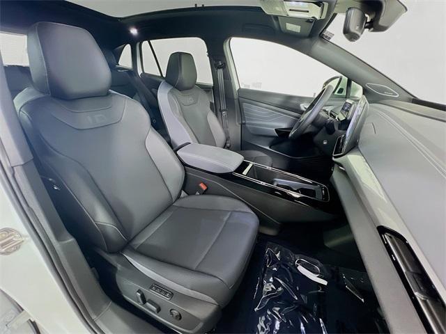 new 2025 Volkswagen ID.4 car, priced at $60,236