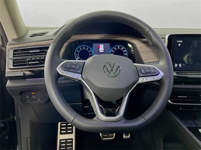 new 2025 Volkswagen Atlas car, priced at $56,244