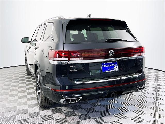 new 2025 Volkswagen Atlas car, priced at $56,244