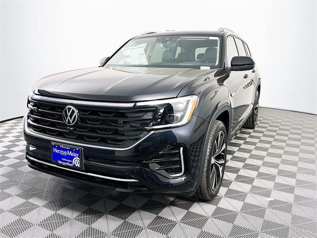 new 2025 Volkswagen Atlas car, priced at $56,244