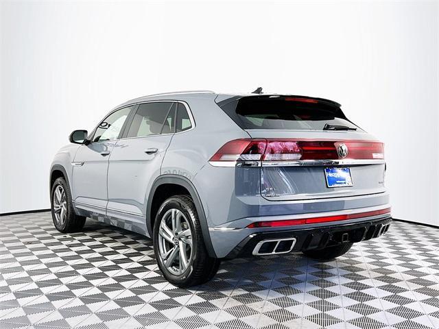 new 2024 Volkswagen Atlas Cross Sport car, priced at $51,436