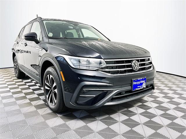 new 2024 Volkswagen Tiguan car, priced at $32,508