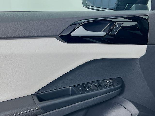 new 2025 Volkswagen Taos car, priced at $29,321