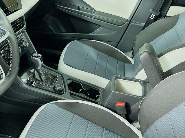 new 2025 Volkswagen Taos car, priced at $29,321