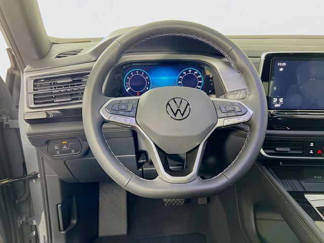 new 2025 Volkswagen Atlas Cross Sport car, priced at $46,111