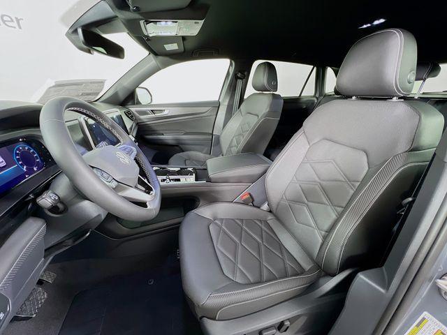 new 2025 Volkswagen Atlas Cross Sport car, priced at $46,111