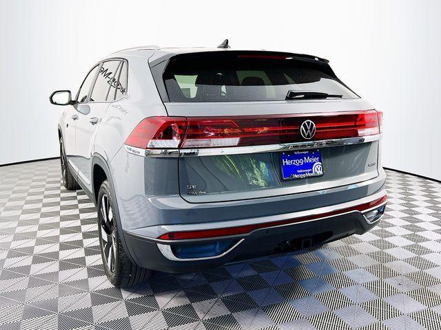 new 2025 Volkswagen Atlas Cross Sport car, priced at $46,111