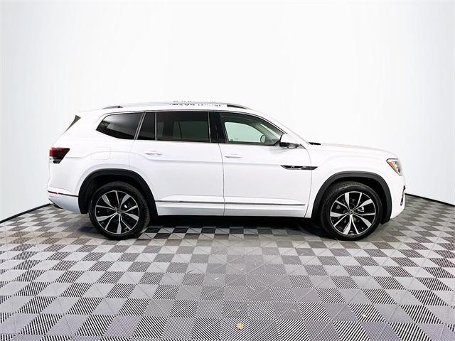 new 2025 Volkswagen Atlas car, priced at $57,394