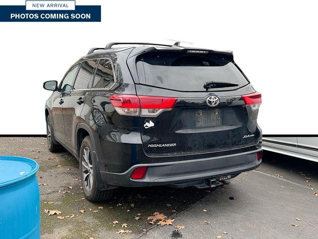 used 2019 Toyota Highlander car, priced at $25,988