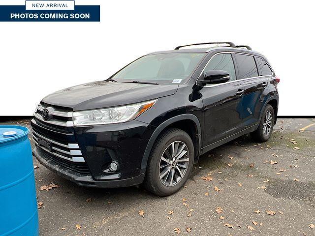 used 2019 Toyota Highlander car, priced at $25,988