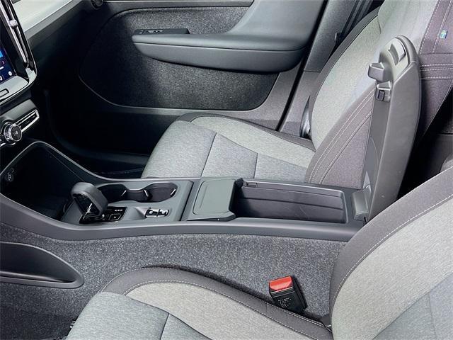 used 2025 Volvo XC40 car, priced at $37,988