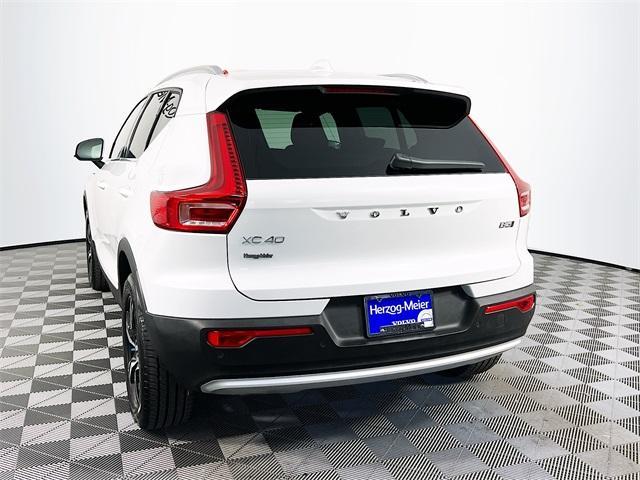used 2025 Volvo XC40 car, priced at $37,988