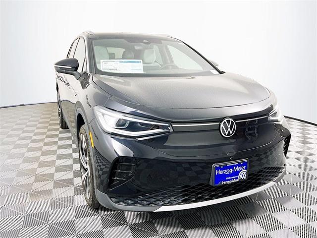 new 2025 Volkswagen ID.4 car, priced at $59,376